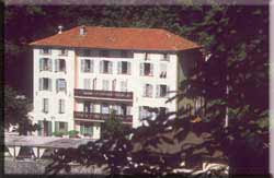 Hôtel "La Baronnie" calme, détente, thermalisme et nature.